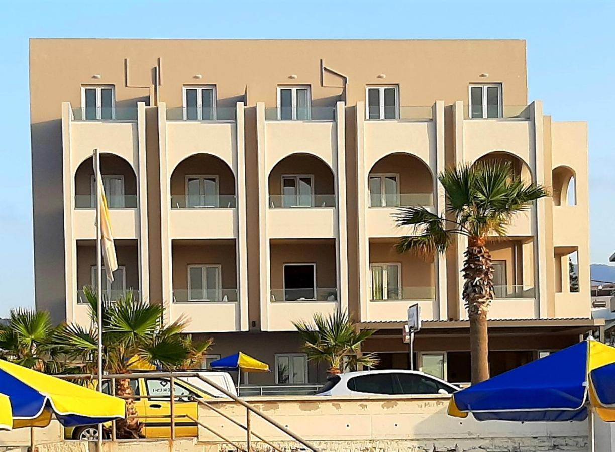 Marilyn Apartments Rethymno  Exterior photo